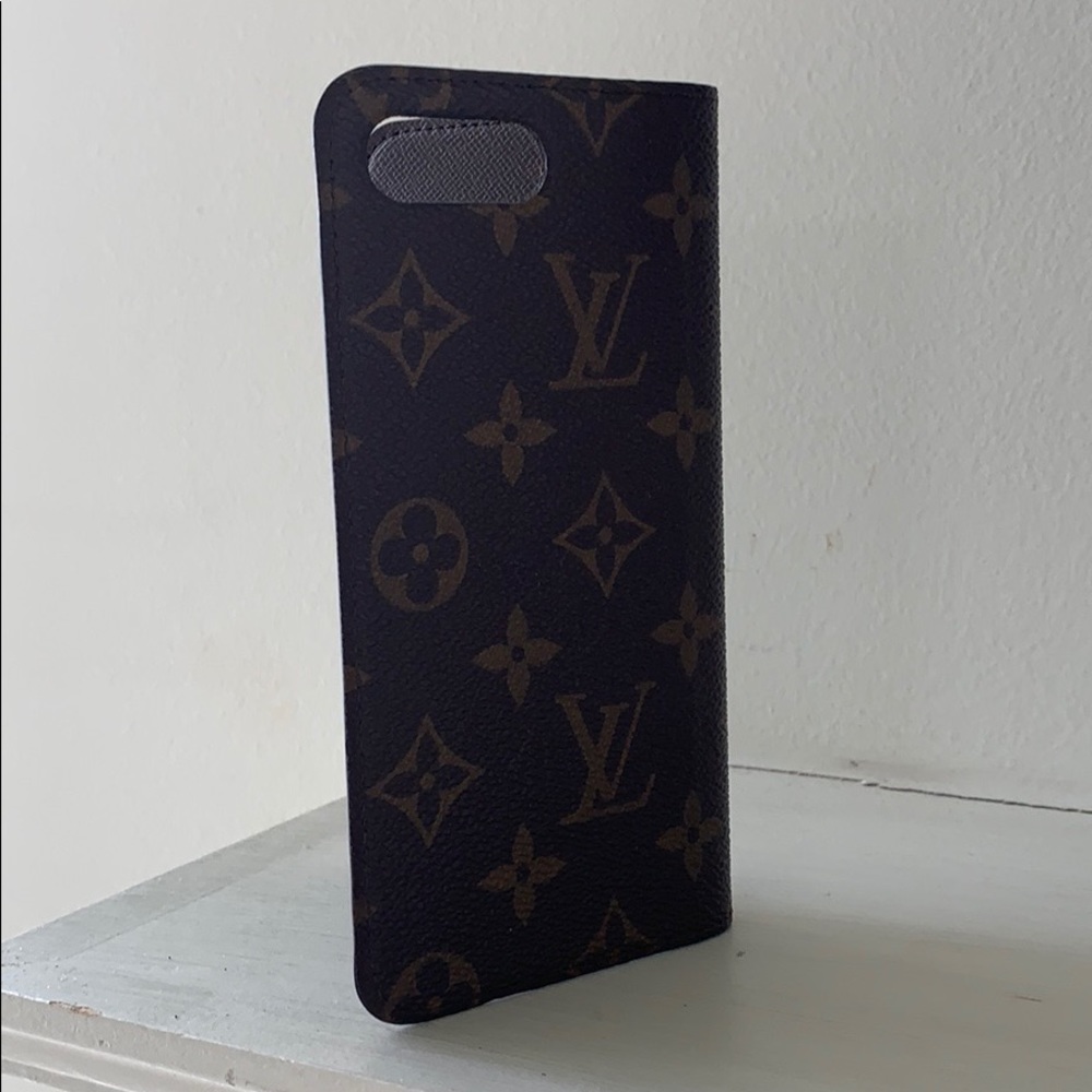 Authentic Louis Vuitton iPhone case for 7/8 plus
